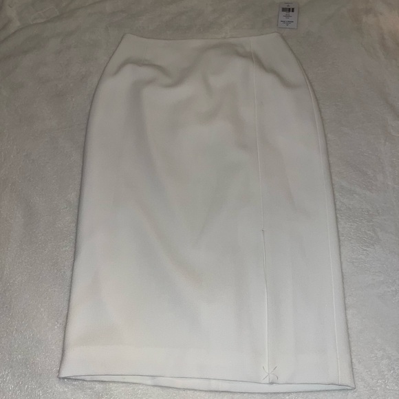 Tahari White Blazer and Skirt Set belted - Picture 6 of 16